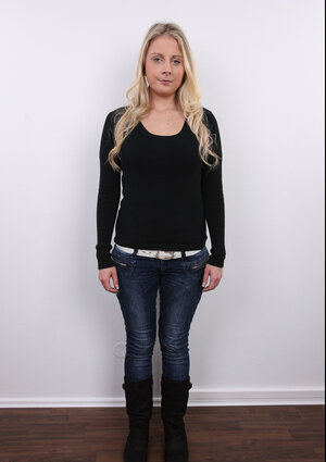 Amateur, Rubias, Botas, Vestida, Europeas, Pantalón vaquero