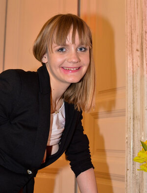 Blondes, Habillé, Européennes, Petite, Jeunettes