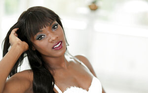 Terrific black sweetheart pulls off white lingerie to show her perfect body