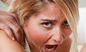 18-19 y.o. flaunts her curves before getting orally fucked in a hot way