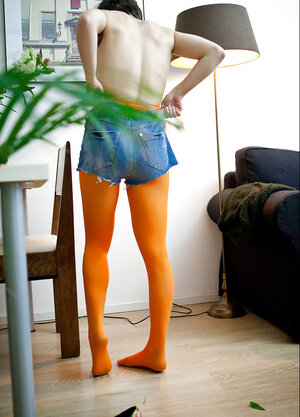 Amateur, Pantis, Shorts