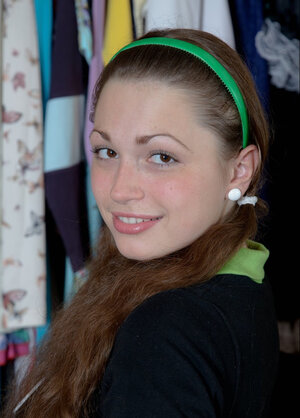 Amateur, Vestida, Jovencitas