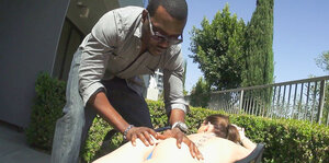 Interracial, Femmes Mûres, Dehors