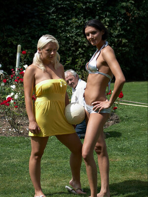 Bionde, Brune, Coperta, All’aperto