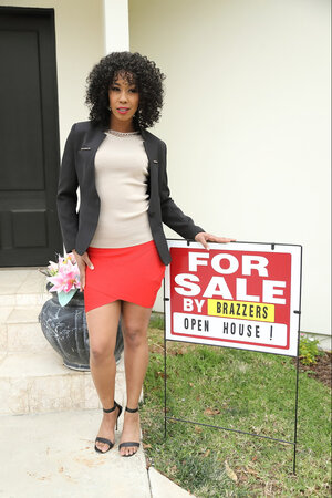 Habillé, Noires, Milf, Dehors, Jupe