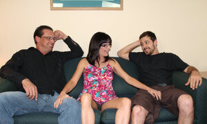 Jessica Sexxxton gives a hand moreover plusjob to her hubby and moreover plus stepson at one time with Billy Blast and moreover plus Warren Unit