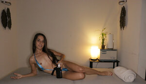 Freya offers a impeccable handjob and cock sucking to her aged guest