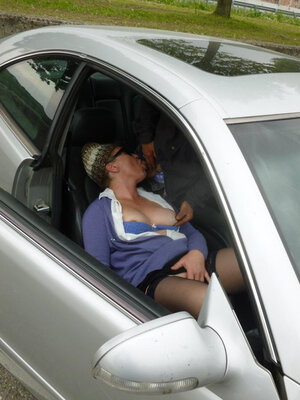 PD Claudio has an intercourse a mature woman in cap under the open sky