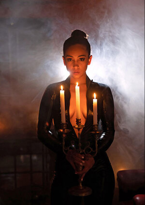 Ginebra Bellucci is the hottest latex minion you can hope for