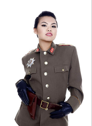 Asiatisch, Bekleidet, Pornostar, Uniform