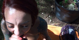 Schwanz Lutschen, Unter Freiem Himmel, POV, Rothaarige, Tattoo